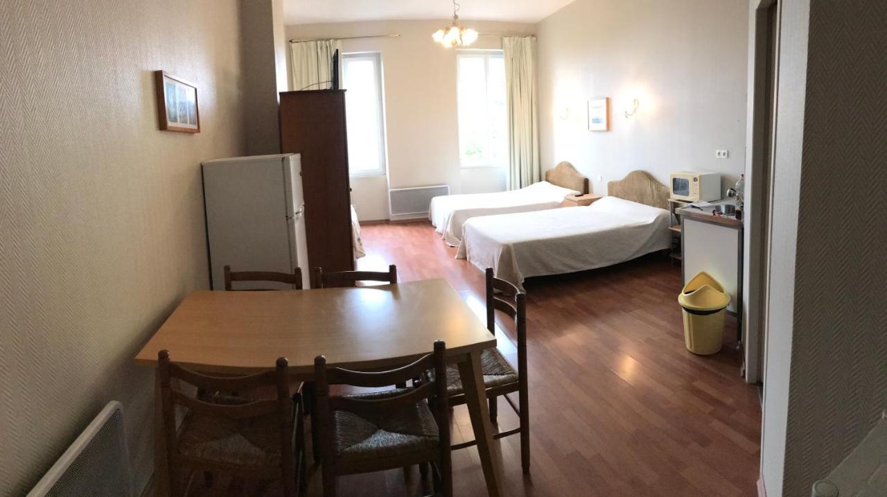 Chateau De Faudade Lévignac-sur-Save Εξωτερικό φωτογραφία